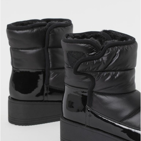 Warm-Lined Boots - Picture 4 of 4